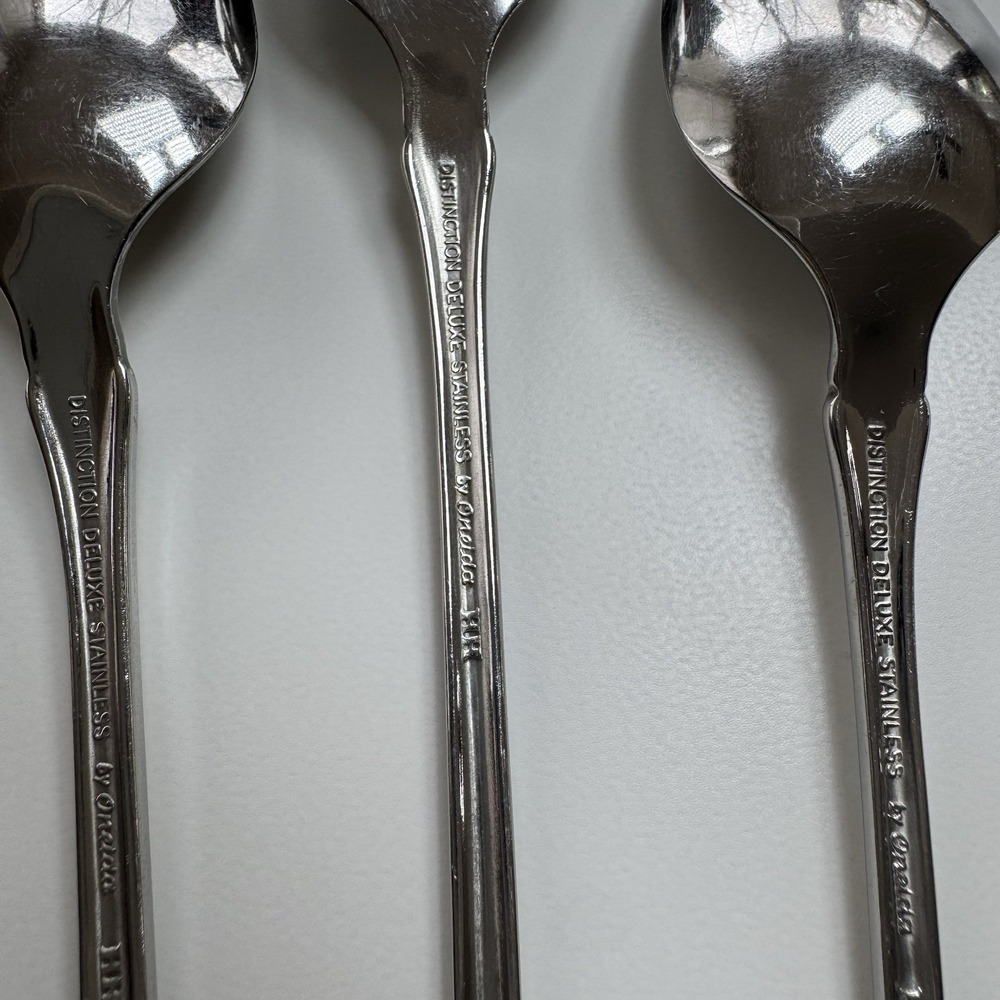 Oneida Distinction Deluxe RAPHAEL Stainless 7 1/2" Iced Tea Spoons Set of 3 - Picture 8 of 9